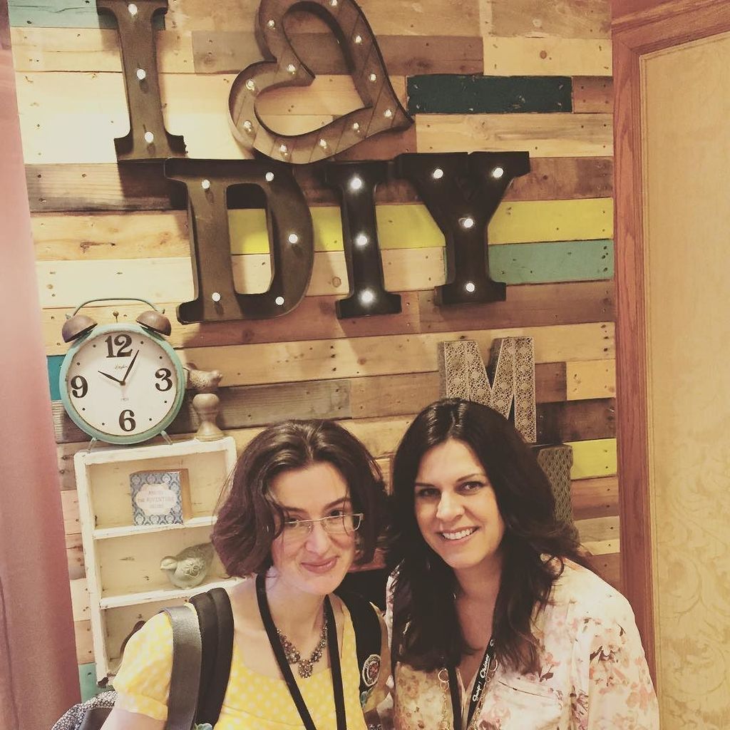 TheVspotBlog's tweet image. You get us @michaelsstores #thankyou #snapconf #snap2016 @mrsgreeneblog ift.tt/1qs0G2x