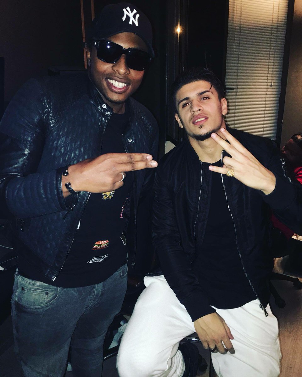 OfficielAlrima's tweet photo. Je vous annonce le prochain clip sera en feat avec @SULTANOFFICIEL  .... Que les choses sérieuse commence un tube https://t.co/fSkpOs5fkL