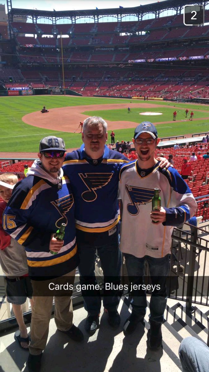 ramer08's tweet photo. #STLCards supporting our blues! #LGB https://t.co/W0MLBIB1RH