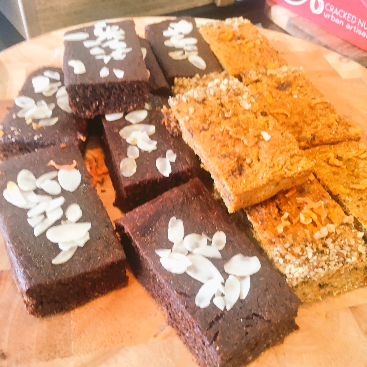 qcafecompany's tweet photo. When @ManPaleo just look awesome ! #afternoonsnack https://t.co/JosmYLpjsx