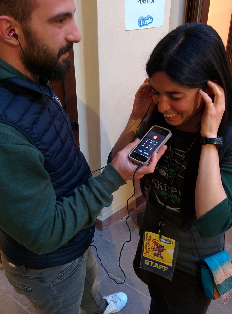 skeptofilmfest's tweet photo. La nostra Francesca ai microfoni di @RadioX968 #Extralive! &amp; #Skepto7 https://t.co/8aoSyg0ElT
