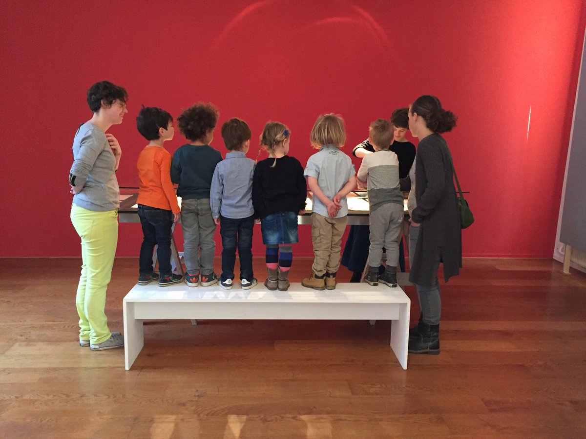 Preschoolers amazed at Ferran Adria menu drawings <a href="/Marres_HCC/">Marres, Huis voor Hedendaagse Cultuur</a>
