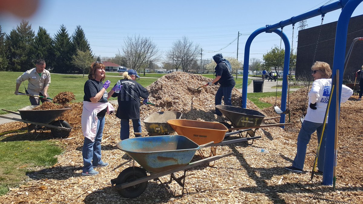 #roadtoremarkable #trilogyrocks serving Columbus