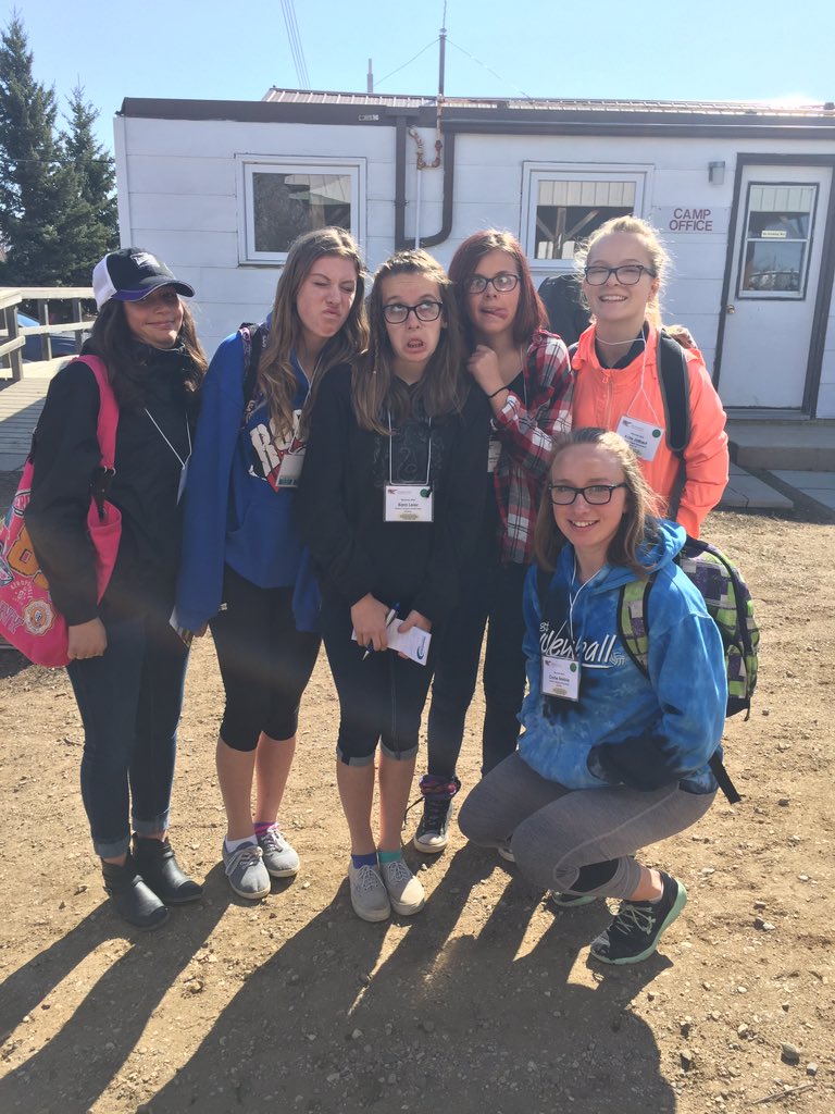 MissRobertson4's tweet photo. What an awesome day at @ResonateMusiCon !! https://t.co/7U9ljZPxjo