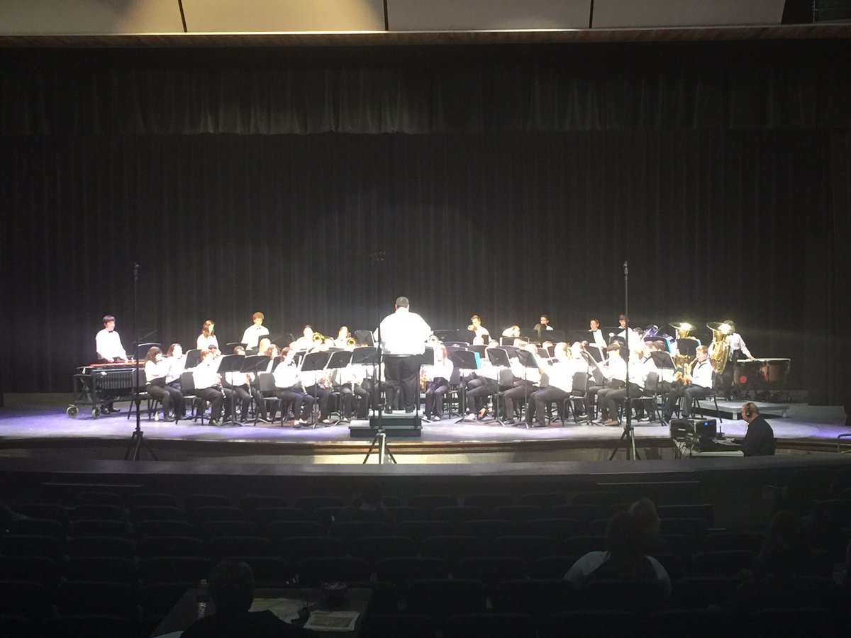 cshsbands's tweet photo. CSMS Concert Band earns Division I Sweepstakes at UIL! @csmscubs #UIL #Region8 #csmsband https://t.co/umlBjyJYcx