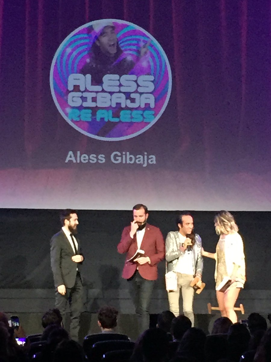 Alexkalextrik's tweet photo. .@ALESSGIBAJA2 gana el premio #InfluenceImpact de los #InfluenceAwards! Mañana nos visitará en @40Andaya! https://t.co/oXJczTYSQp