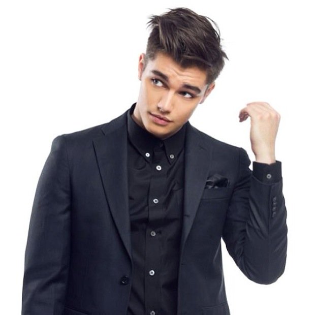 _FreeLD's tweet image. Me llamo Luke y acabo de estrenarme en #FreeRol
¿me das RT para darme a conocer?