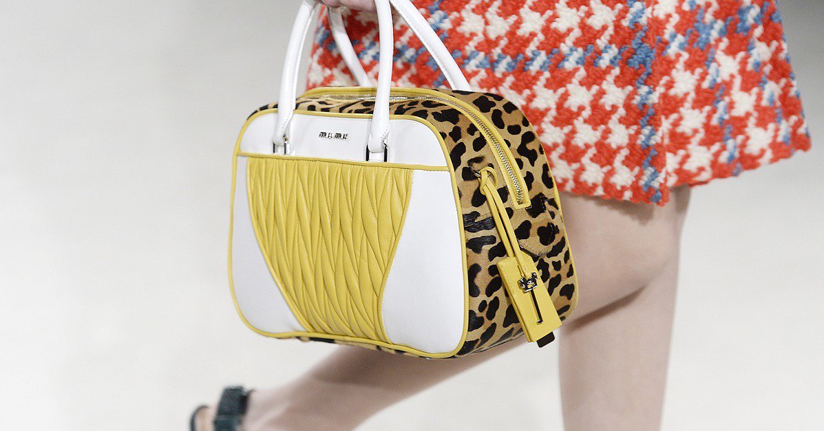 POPSUGAR Fashion tweet media