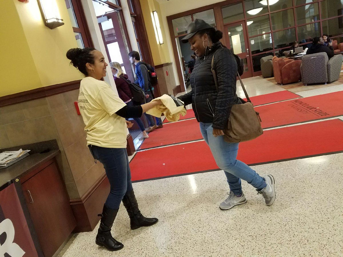 RUColor's tweet image. Spreading the love! #ChallengeExtremism #Color #P2Pchallenge