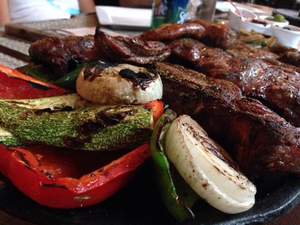 donkrbon's tweet image. Les recomendamos una deliciosa parrillada #MomentosExquisitos @MenuDF @ColoniasCondesa