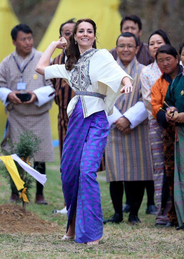 Kate Archery Royal Couple Meet Bhutan Royal Baby Country King