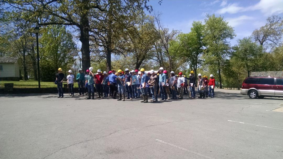 ARDeptAg's tweet photo. Students from Glen Rose, Waldron, & Emerson-Bradley-Taylor @ArkansasFFA participate in state forestry field contest. https://t.co/meMiouJYDp