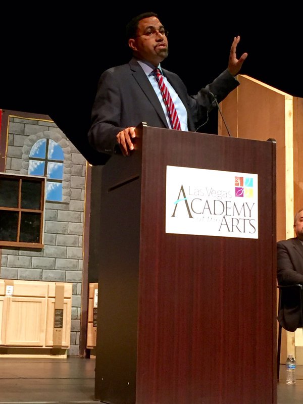 teachers_code's tweet image. "I became a teacher because I wanted to do for other kids what my teachers &amp;amp; school did for me." #WhatSchoolCanBe