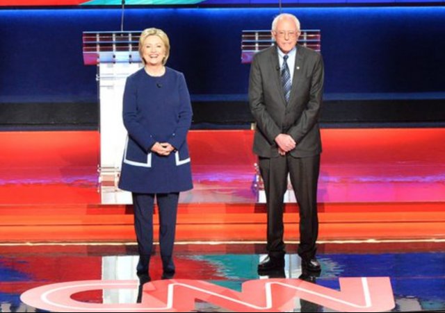 toddeherman's tweet image. LIVE REACTIONS: Two Elderly People Attack Each Other (#DemD... twib.in/l/rzGbMyMjynA | twibble.io