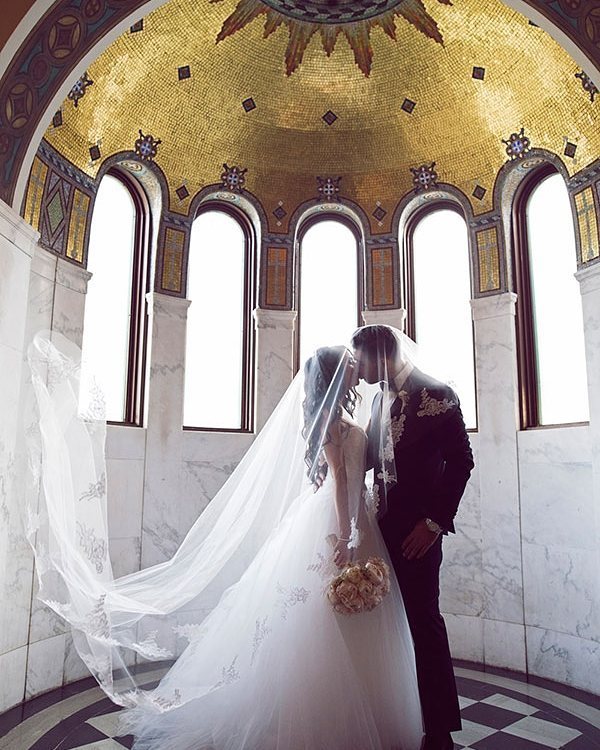 VibianaEvents's tweet photo. Beautiful shot by @dukeimages, as featured on @strictlyweddings - (Venue: @vibianaevents | Photographer: @dukeimage… https://t.co/QcbjkhWDyf