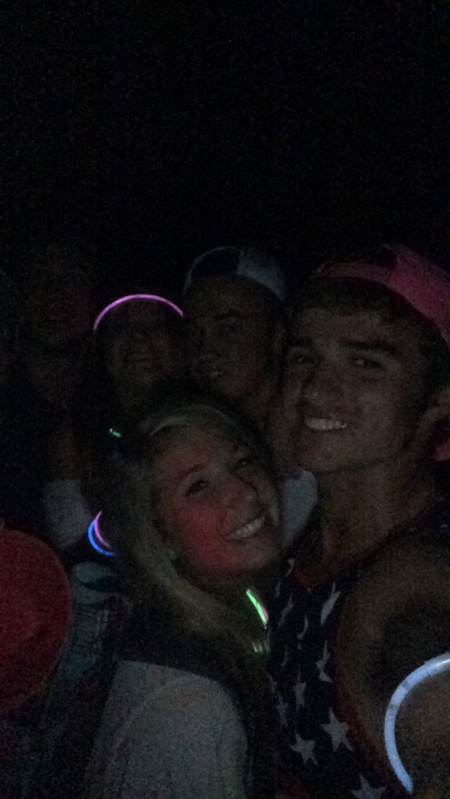 Happy Birthday D-Girl ✌🏼️🎉😎<a href="/_DestinyMiller/">Destiny Miller</a>