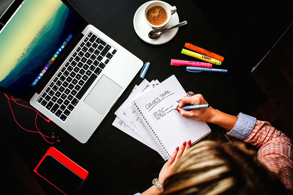 FinishedUniNW's tweet photo. It's near to the end of exams for university students, so what's next? :D #StartABusiness #FindAJob #Masters https://t.co/QuKKQj7Tgn