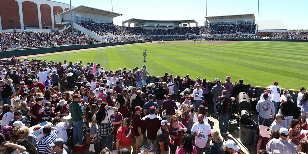 HailStateBB's tweet image. PREVIEW | No. 8 Diamond Dawgs Host No. 3 Texas A&amp;amp;M For #SBW16 Showdown. #HailState
hailst.at/1SayU1I