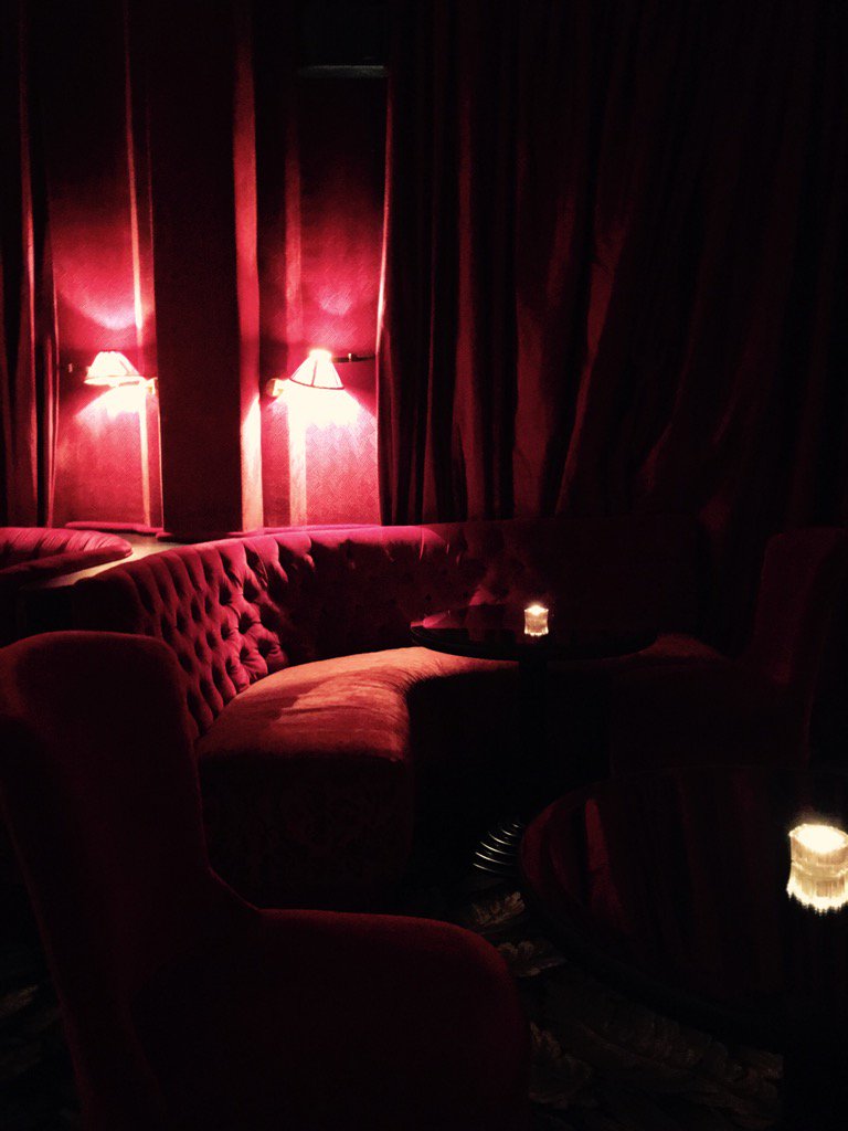 CharlineQuarre's tweet image. #Mathys #ParisByNight #ChampsElysées #Paris #Paris8