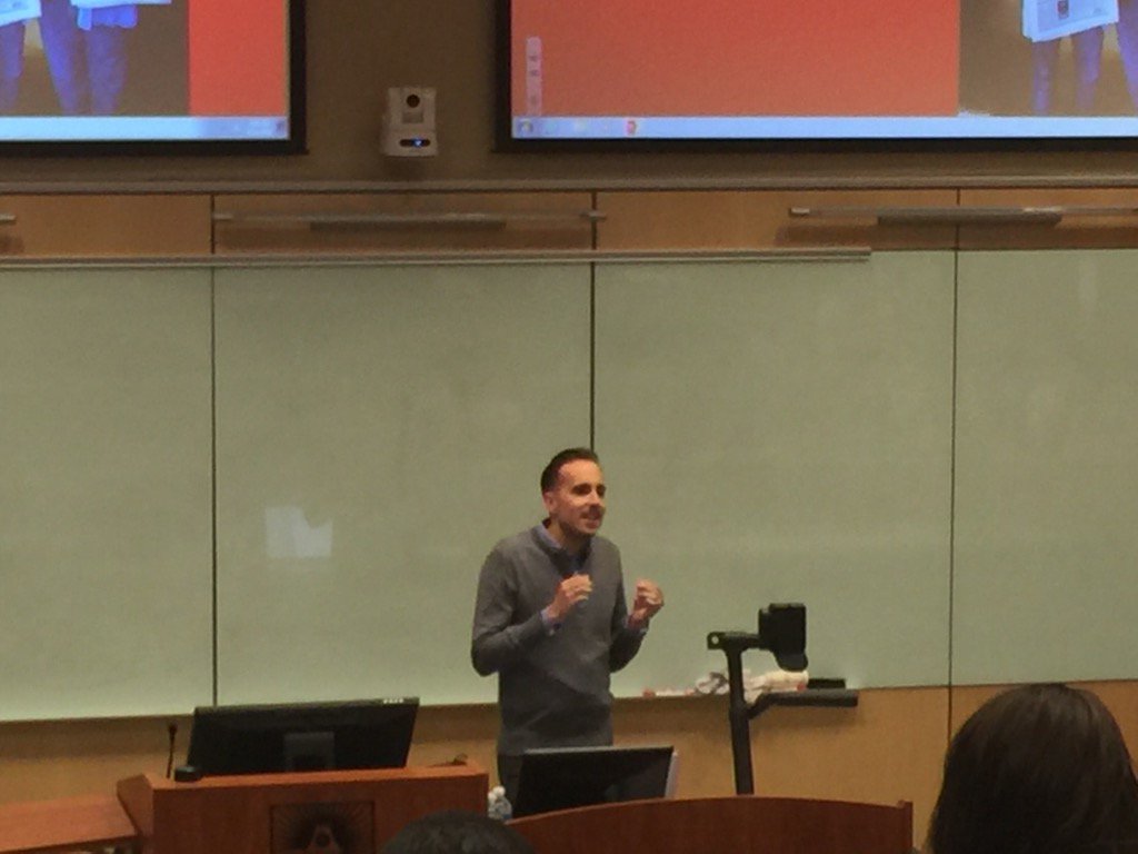 CommDocPA's tweet photo. Steve Pearson begins his talk about careers in communication! #generationcommunication #CalU https://t.co/aRSWkIxBae