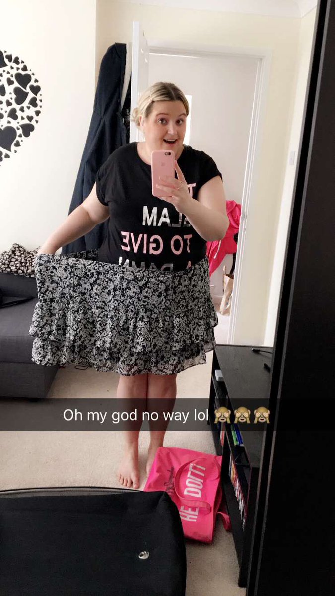 PinkcessLinz's tweet photo. Literally so so proud... #2stoneloss #slimmingworld #FeelingFab πͺππ https://t.co/mwIrArpNCy