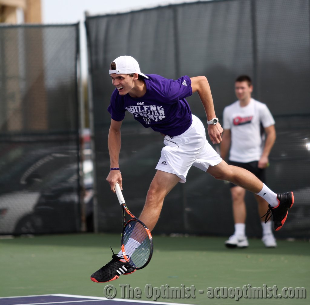 TENNIS: Wildcats grab wins at home on senior day | shar.es/1jYVHx #ACUTENNIS