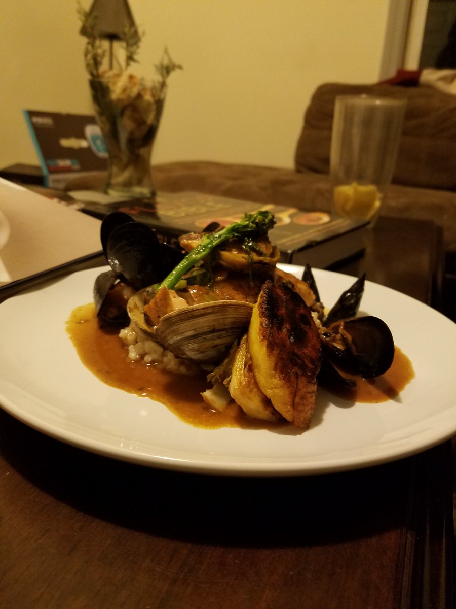 conceptcuisiner's tweet photo. #Clams #Mussels #Salmon #Risotto #Lamb #ConceptCuisiner #ChefLife #Goodfood https://t.co/utKQTnMzS2