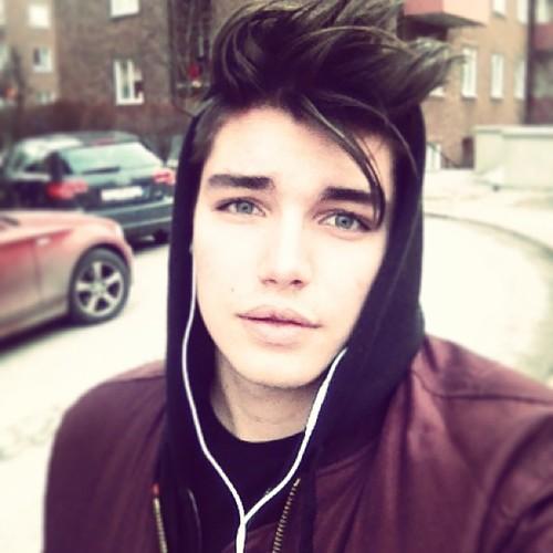 _FreeLD's tweet image. 