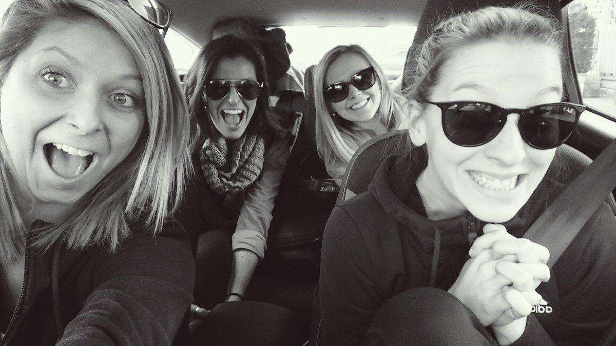 marianne_pag's tweet photo. On s'en va au Lac Taureau... Seeeeee ya! 🌞👌😱 @AlsCheerleaders https://t.co/1VJvqSC7iO