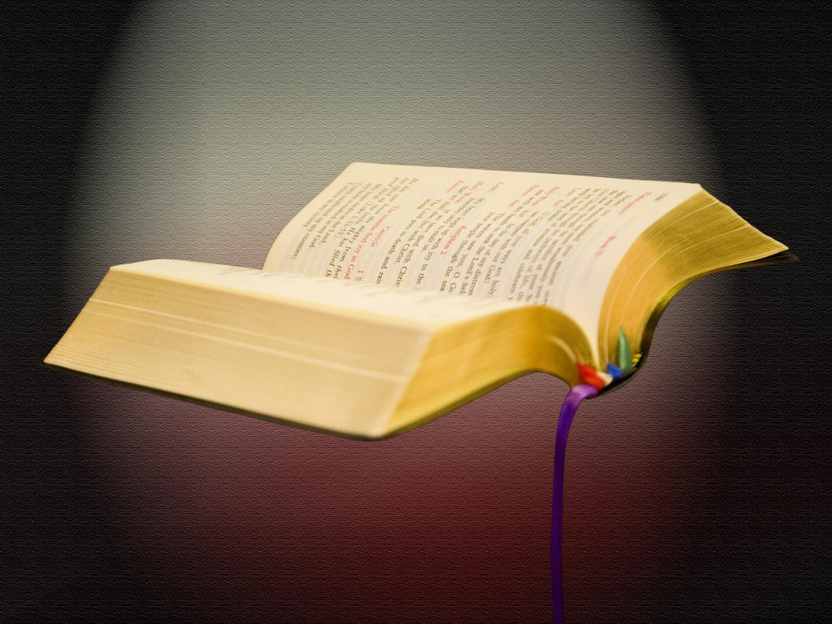 #BREAKING Tennessee governor vetoes bill to make the Holy #Bible the official state book. https://t.co/uBvpiOtzYQ