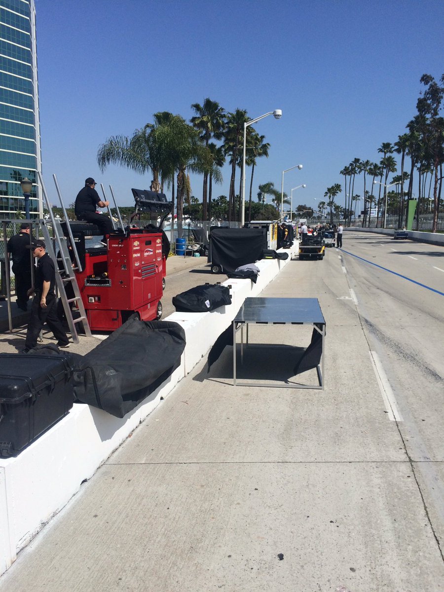 AX_Racing's tweet image. Our home for the weekend! First stall at pit in. Good thing we brought our walking shoes. #1Mileish #HittingGoals