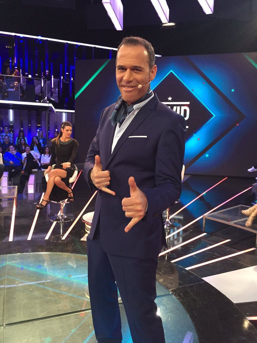 ClubFansTGDT's tweet photo. ¿Quién ganará? #FinalGHVIP 

RT Laura Matamoros.
FAV Carlos Lozano. https://t.co/uNjJWZzzUJ