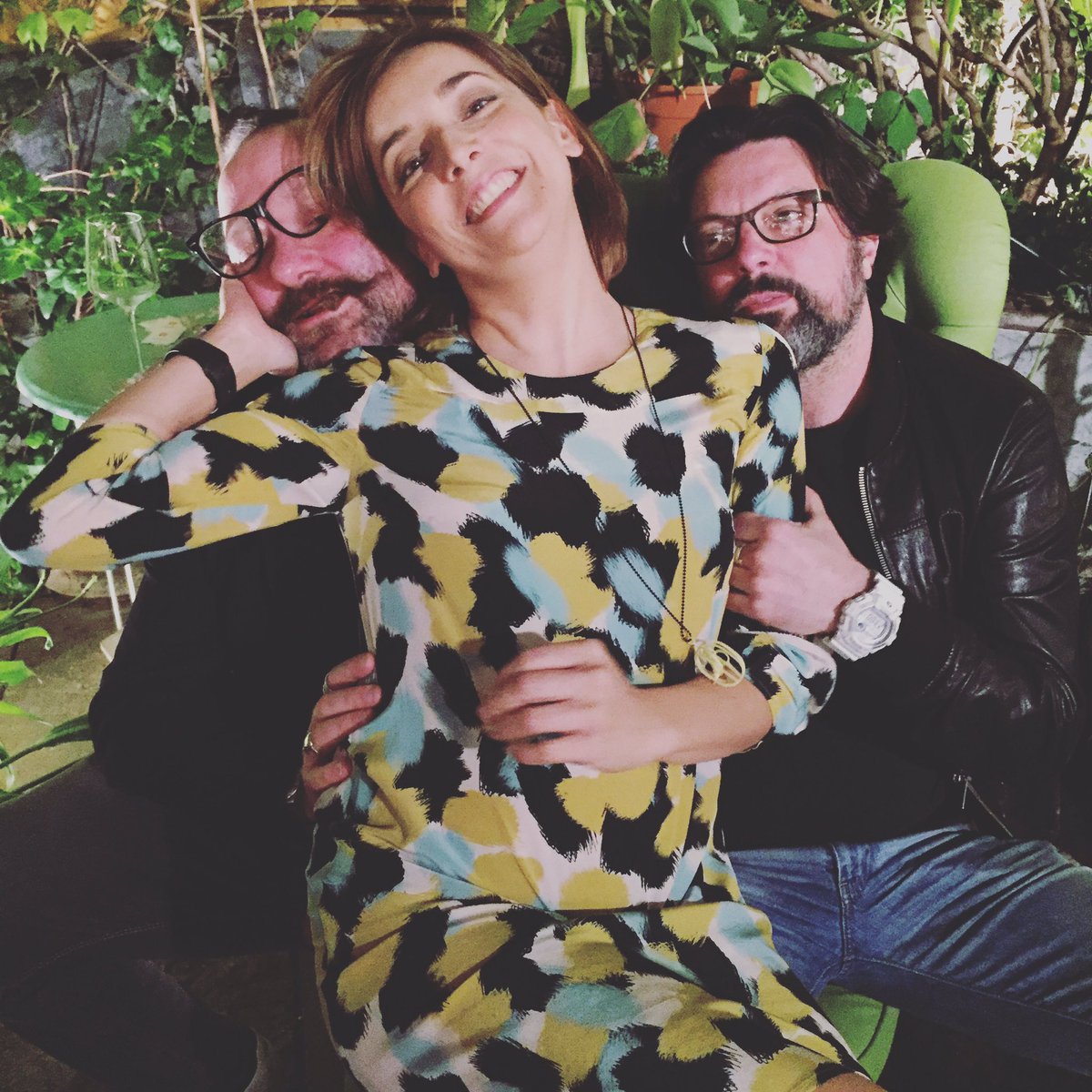 LiscaLisca's tweet photo. #Fuorisalone2016 cena #spellegrino @identitagolose @ANDREABOIN @Raffaeleskizzo https://t.co/jU6v3hmqkl