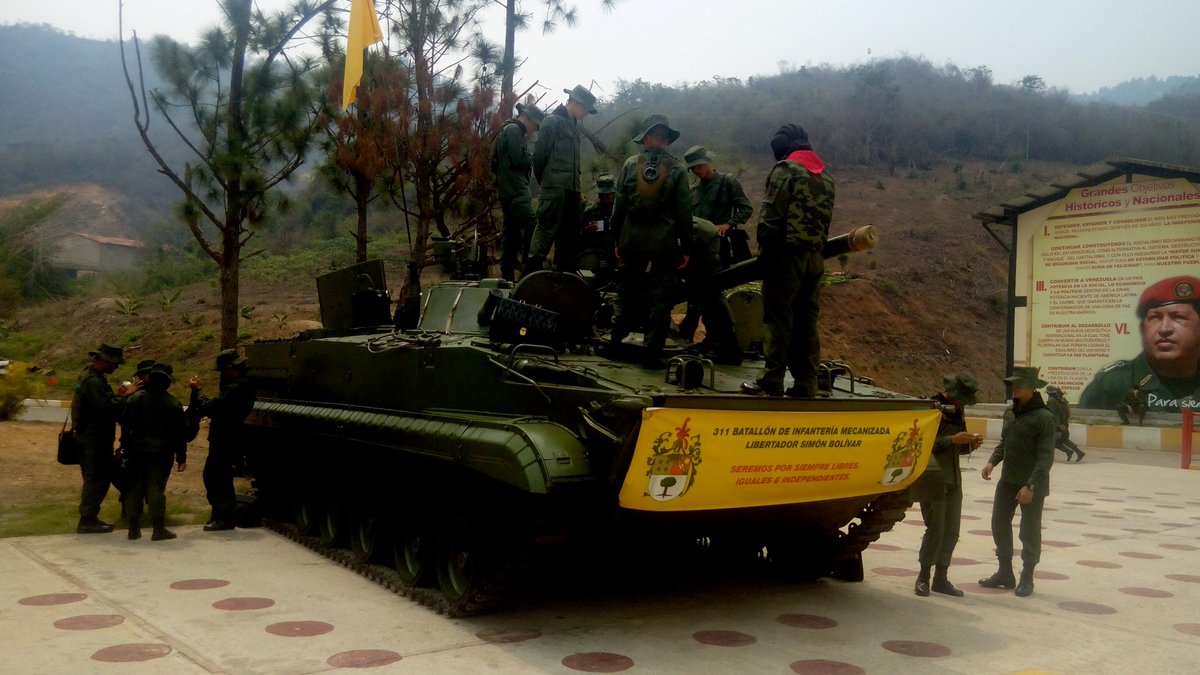 BMP-3 Vehículo militar de Infantería - Página 3 CgCQqmaWwAAWFHv