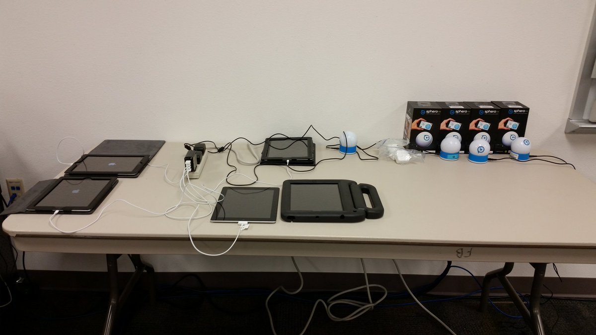 iteach314's tweet photo. Getting charged up and ready to do coding with Sphero. #cfbits #cfbisd https://t.co/iLIeAABAH6