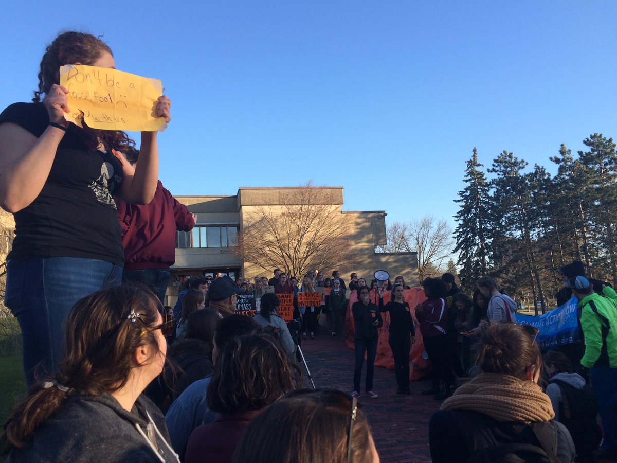 THOPshow's tweet photo. "We will not stop until #umass divests one hundred percent." -@divestumass #SitAtWhit #DivestTheRest https://t.co/lt69klWYmk
