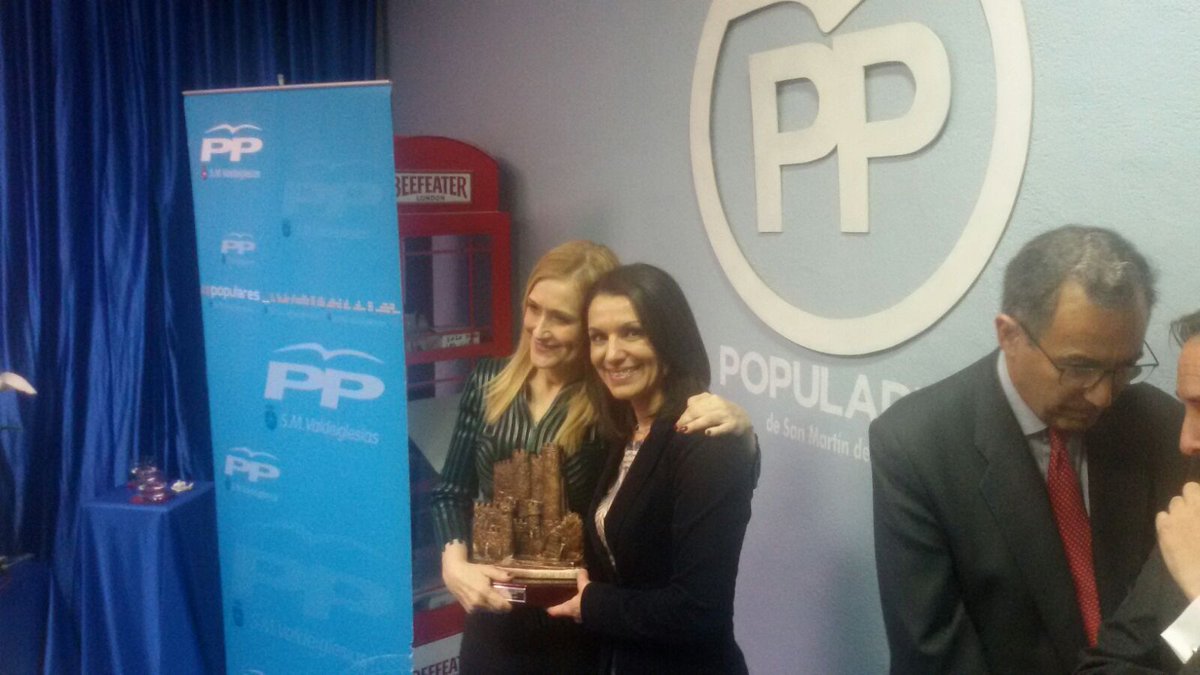 MMZarzalejo's tweet photo. Mi agradecimiento @ccifuentes @jaimegtaboada @eossoriocrespo y todo su equipo Con ilusión y entrega #orgullososdelPP https://t.co/SFvDu9Hg5t