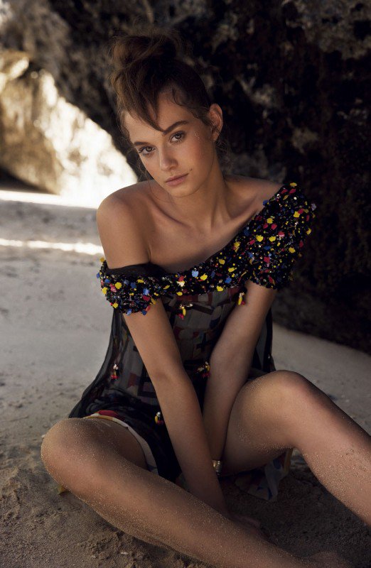 DLM_US's tweet photo. #NickLeary
@BAZAARAustralia 
Moon Bather 
#DLMartists #photography #model #fashion #editorial https://t.co/uiflc87lrO