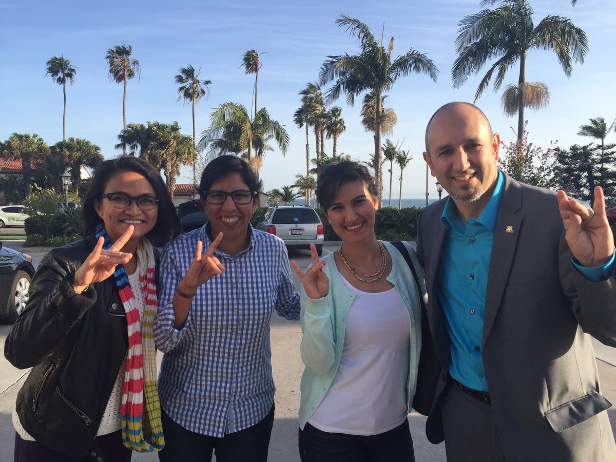 DeanRameen's tweet image. Visiting Anteaters getting their Doctorates at UCSB! #uci @UCIAA @UCIrvine #admininterns #shapingthefuture