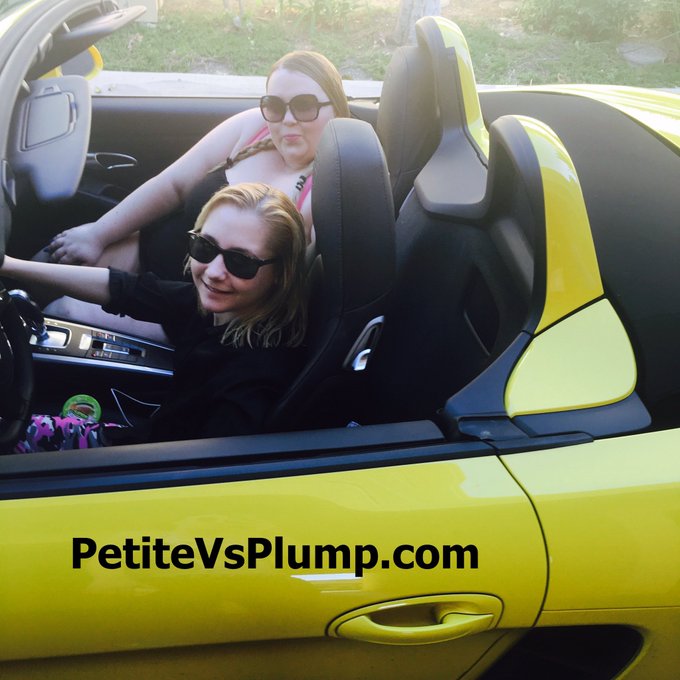 Just cuz we can. https://t.co/fvAjq5OOX9 #PetiteVsPlump #BBW #Porsche #LA https://t.co/MkrjAfzw8c