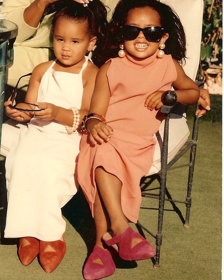Jillonce's tweet photo. #tbt me and mel #calibabies https://t.co/0soa5aLeHp