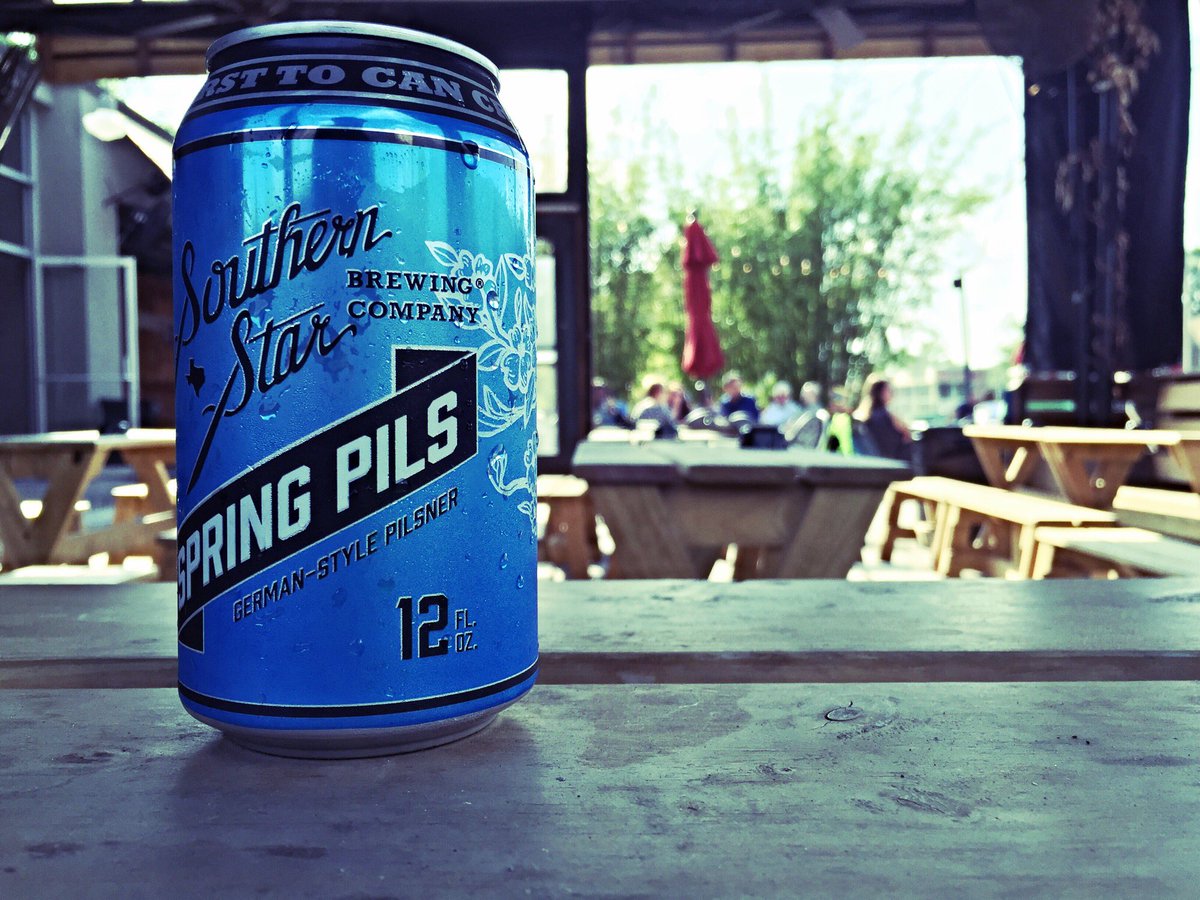 moonshineGiff's tweet photo. $3 Spring Pils. Conspiracy Theory on tap too. #southernstarbrewingco #springpils #conspiracytheory https://t.co/gGBmYOiKbw