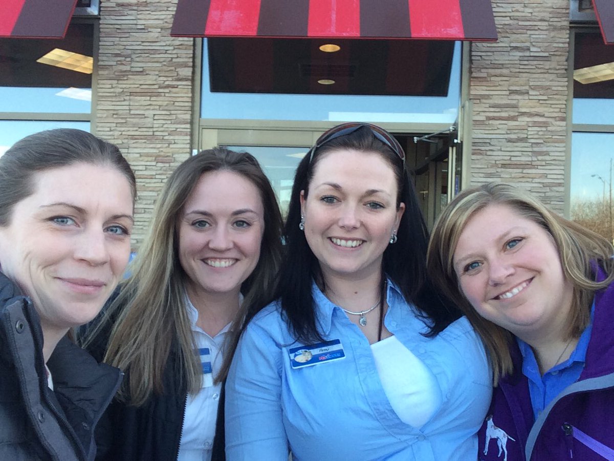 Great week in Canada!#datsrock @PetSmart_DaveK <a href="/robsmithbluejay/">Rob Smith</a> <a href="/REvansNTor/">Rebecca Evans</a> <a href="/grammar2824/">Amy Graham</a> <a href="/Jen_Seabert/">Jennifer Seabert</a>