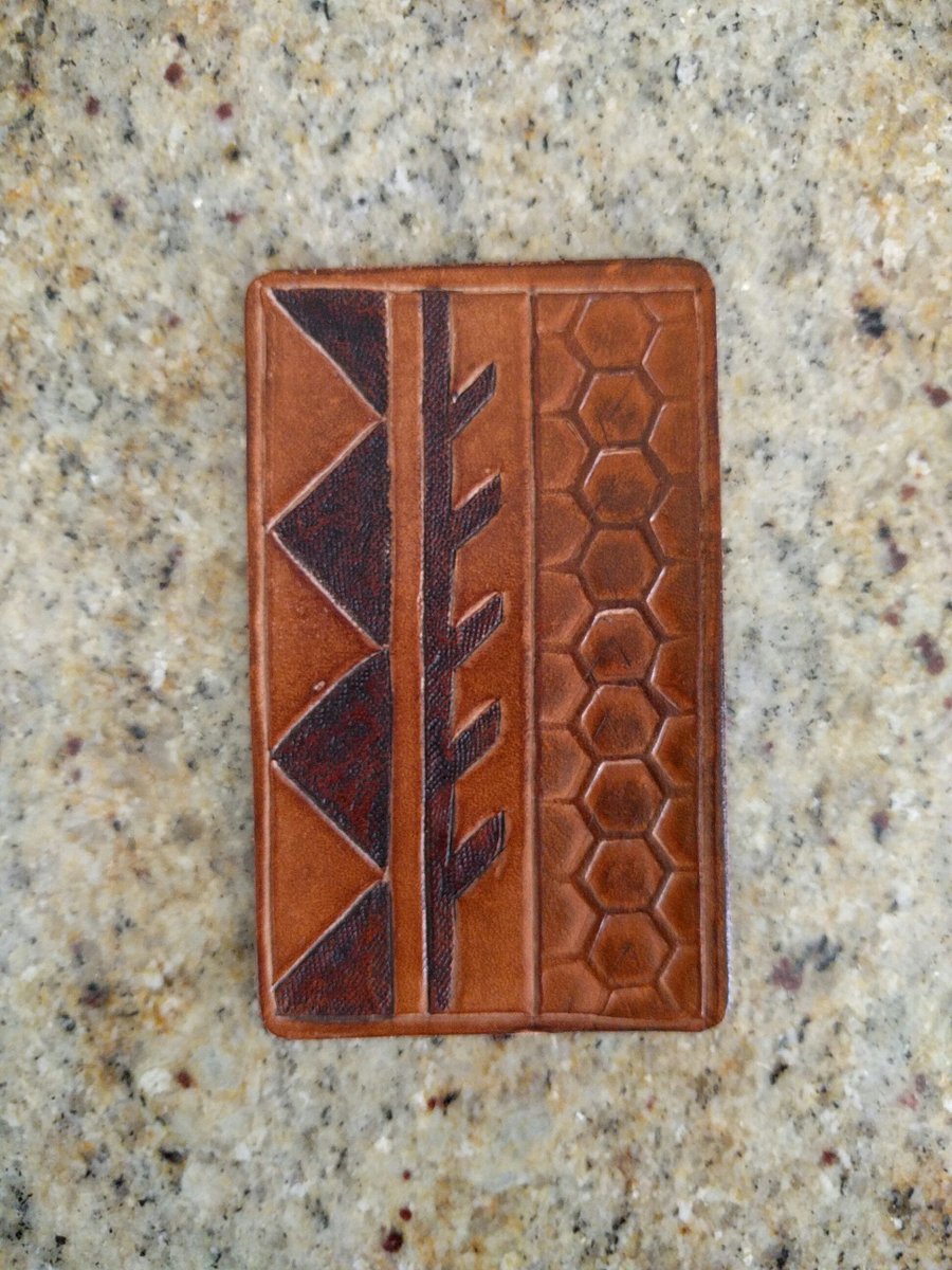 prophetekco's tweet photo. Test #filipinotattoo patch.  Liking the color. #handmade #leatherwork #leather #prophetekco https://t.co/Hlf7FGKxfm