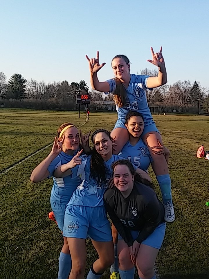 ECNSoccer's tweet photo. Huskies get the W! Final score 4-0, shutout by GK's Derica Ohms &amp; Alexa Shelton! #HuskyPride⚽ #Biscuitinthebasket https://t.co/Y9e7I7hoMH