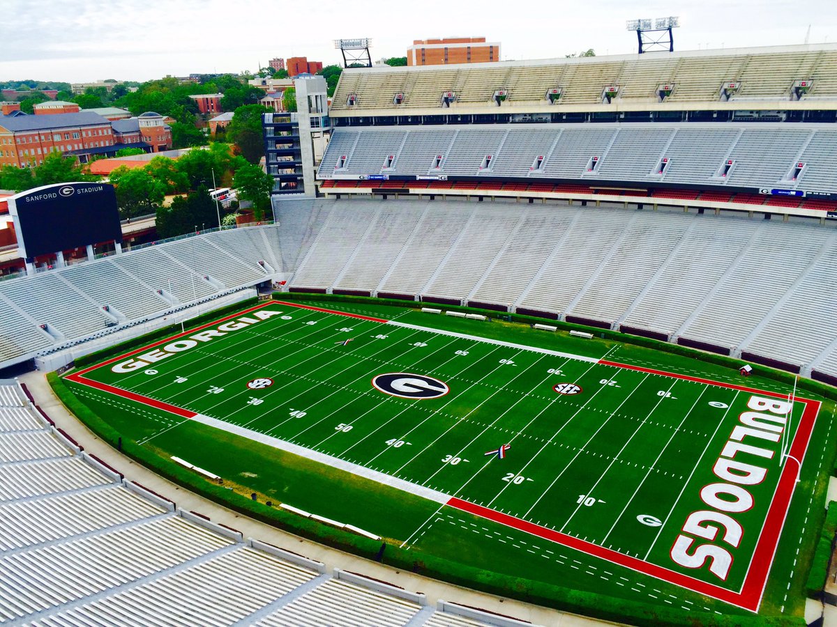 UGA_Sports_Turf's tweet photo. Fields are ready for the weekend.... https://t.co/sylcapxZG7
