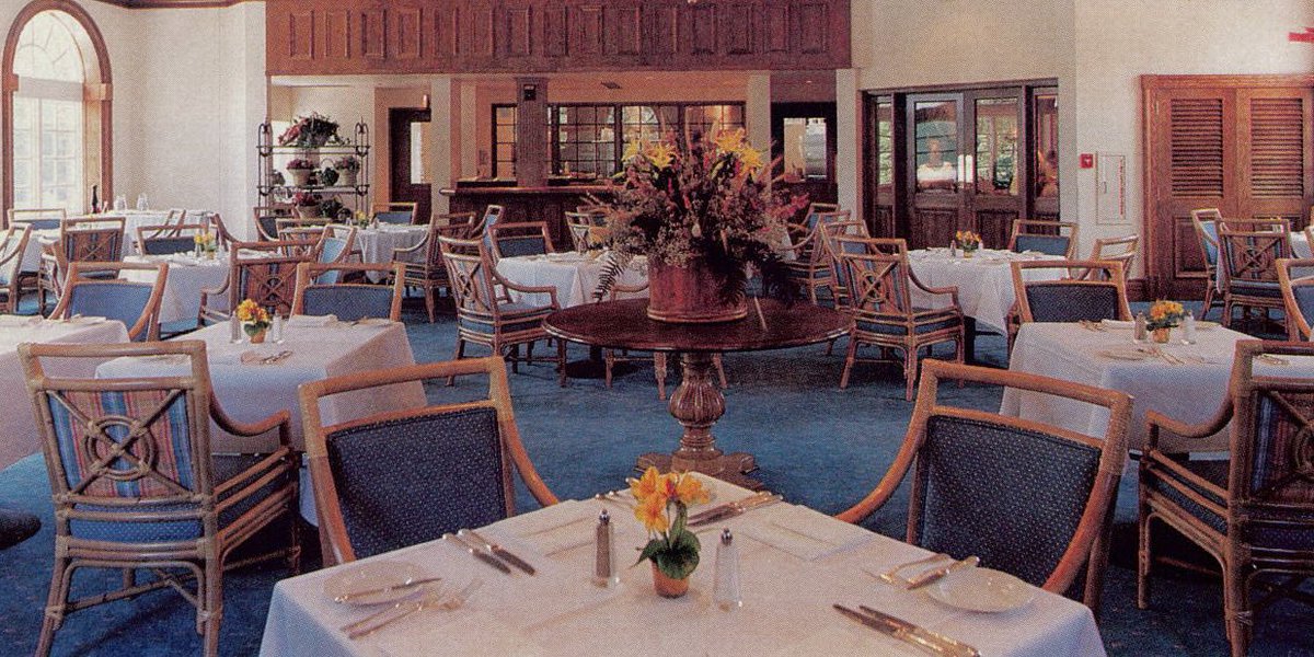 foodedge's tweet image. RT NRNonline: #TBT: Look back at the CIACulinary at 50 years old ow.ly/10FRa5 #NRN50Years #ThrowbackTh…