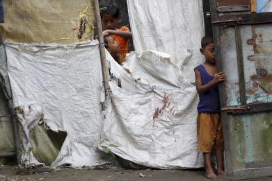 Newsweek's tweet photo. U.S. calls on Myanmar to end abuse of the Rohingya https://t.co/Wr8Tw1N8Ms https://t.co/TdLH7ykCnv