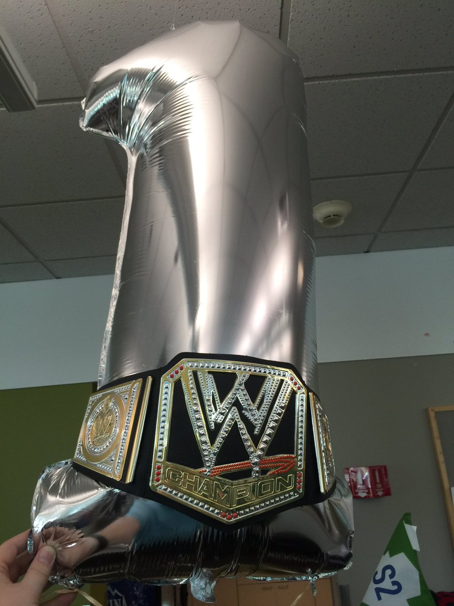 ATTJoeT's tweet photo. @SamS_att @BOTHELL_CC When the NRS championship belt fits on your #1team balloon #squadgoals #bothellpride #winning https://t.co/IsWJYciHPP