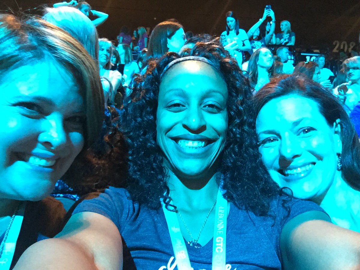 JazzySkip's tweet photo. #ArbonneGTC loving it!! https://t.co/bH60b9G0FA